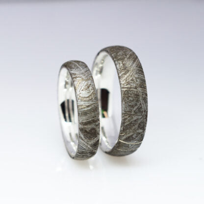 Bombierte Meteoritenringe